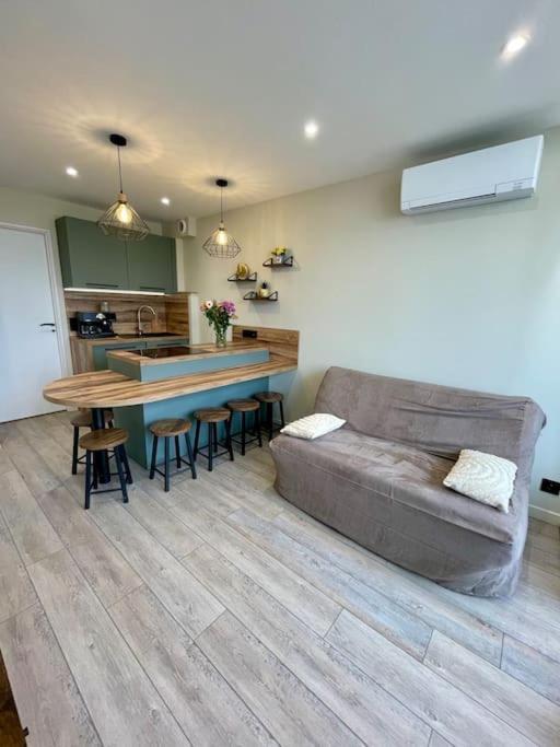 Appartement 6 Personnes Le Grau-du-Roi Esterno foto
